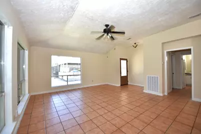 16222 Queensdale Drive, Houston, TX 77082 - Photo 10