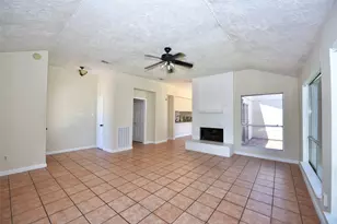 16222 Queensdale Dr, Houston, TX 77082 - Photo 12