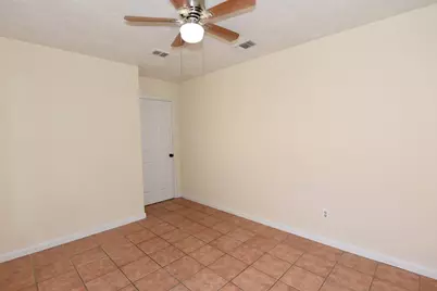 16222 Queensdale Drive, Houston, TX 77082 - Photo 22