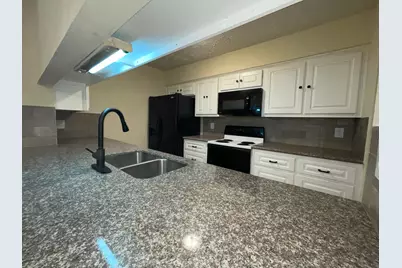 16222 Queensdale Drive, Houston, TX 77082 - Photo 24