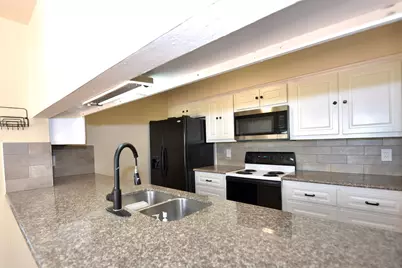 16222 Queensdale Drive, Houston, TX 77082 - Photo 16