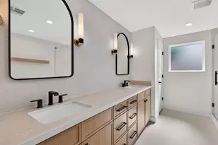 10519 Brinwood Dr, Houston, TX 77043 - Photo 28