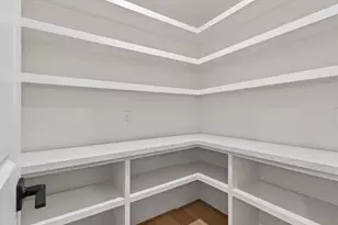 10519 Brinwood Dr, Houston, TX 77043 - Photo 22