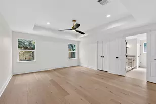 10519 Brinwood Dr, Houston, TX 77043 - Photo 24