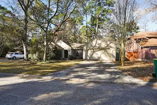 10 S Greenbud Ct, The Woodlands, TX 77380 - Photo 36