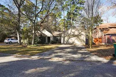 10 Greenbud Court, The Woodlands, TX 77380 - Photo 2