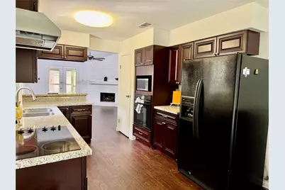 10 Greenbud Court, The Woodlands, TX 77380 - Photo 12