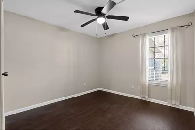 10 S Greenbud Court, The Woodlands, TX 77380 - Photo 10