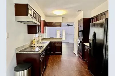 10 Greenbud Court, The Woodlands, TX 77380 - Photo 14
