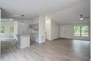 796 County Rd 373, Splendora, TX 77372 - Photo 26