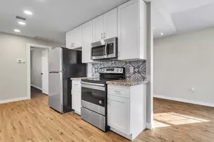 3309 Sumpter St, Houston, TX 77026 - Photo 10