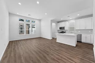 2110 Dewalt St, Houston, TX 77088 - Photo 4