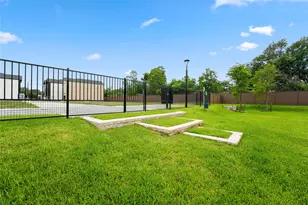 2110 Dewalt St, Houston, TX 77088 - Photo 18