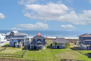 3433 Sand Castle Ln, Crystal Beach, TX 77650 - Photo 2