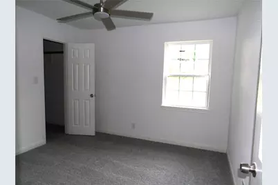 217 Sugar Cane Trace, Lake Jackson, TX 77566 - Photo 8