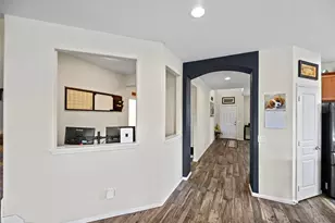 24734 Emerald Pool Falls Dr, Tomball, TX 77375 - Photo 6