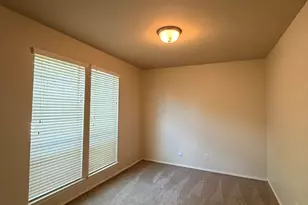 13014 Gentle Water Dr, Houston, TX 77044 - Photo 32