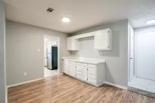 14918 Silver Green Dr S, Channelview, TX 77530 - Photo 10