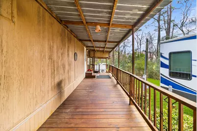 106 Jefferson Street, Livingston, TX 77351 - Photo 20