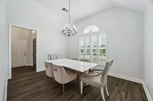 1438 Waseca St, Houston, TX 77055 - Photo 14