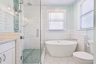 3519 Ave R 1/2, Galveston, TX 77550 - Photo 22