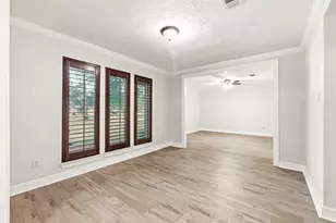 5903 Echo Lake Ln, Houston, TX 77069 - Photo 6
