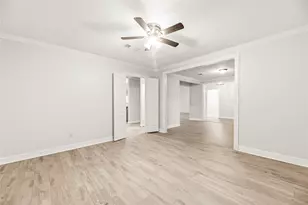 5903 Echo Lake Ln, Houston, TX 77069 - Photo 8