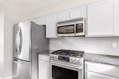2108 W Lacey Oak Circle, The Woodlands, TX 77380 - Photo 28