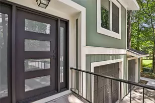 2108 W Lacey Oak Cir, The Woodlands, TX 77380 - Photo 10