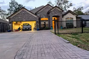 3210 Shore Side Dr, Crosby, TX 77532 - Photo 2