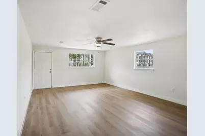 906 South Road, Baytown, TX 77521 - Photo 8