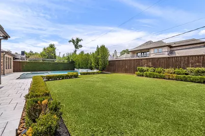 1513 Huge Oaks Street, Houston, TX 77055 - Photo 44