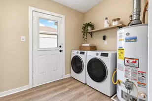 8510 Fillmore St, Houston, TX 77029 - Photo 40