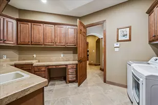 13802 Slate Creek Ln, Houston, TX 77077 - Photo 48