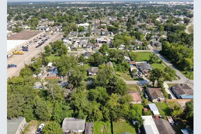 7214 Tilgham Street, Houston, TX 77020 - Photo 10