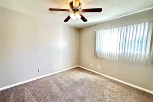 16947 Hummingbird, Conroe, TX 77385 - Photo 14