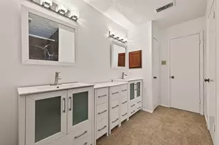 15818 Alta Mar Dr, Houston, TX 77083 - Photo 18