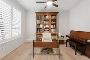 34 Candle Pine Pl, The Woodlands, TX 77381 - Photo 22