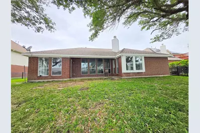 4018 Crystal Lake Circle N, Pearland, TX 77584 - Photo 32