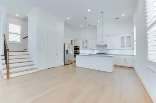 8736 Oak Kolbe Ln, Houston, TX 77080 - Photo 10