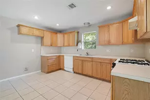 2808 Morenci St, Pearland, TX 77584 - Photo 14