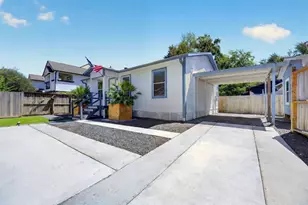 908 1/2 Jewett St, Houston, TX 77009 - Photo 2
