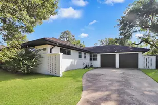 6111 Shadow Crest St, Houston, TX 77074 - Photo 1
