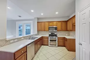 11407 Morning Brook Dr, Pearland, TX 77584 - Photo 6