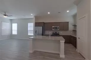 9835 Willow Creek Commerce 110, Tomball, TX 77375 - Photo 8