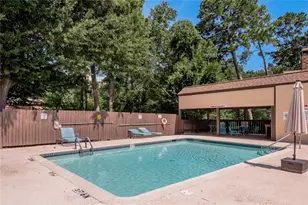 2521 Crosstimbers St, Huntsville, TX 77320 - Photo 20