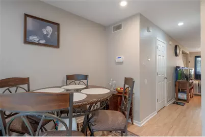 2521 Crosstimbers Street #F2, Huntsville, TX 77320 - Photo 10