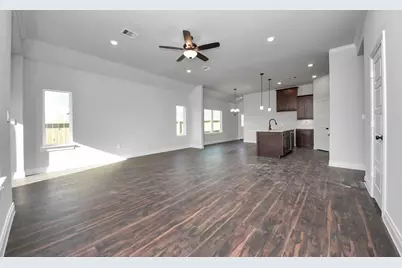 25662 John Wayne Road, Splendora, TX 77372 - Photo 10