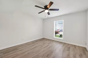 1516 Bay Area Blvd, Houston, TX 77058 - Photo 18