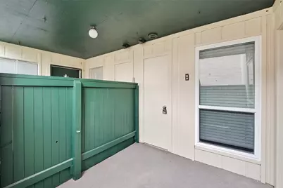 1516 Bay Area Boulevard #K15, Houston, TX 77058 - Photo 4